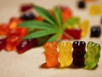 What are the features of THC gummies?